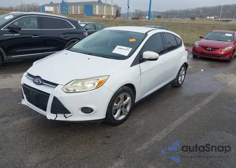 2014 Ford Focus Se z USA, uszkodzony, nr VIN 1FADP3K23EL158261